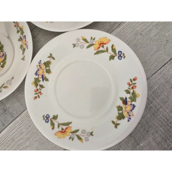 Vintage Aynsley Cottage Garden 2 Teacup & 3 Saucer Set - Picture 3 of 8
